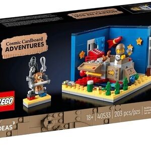 Brand New Sealed LEGO 40533 Cosmic Cardboard Adventures 18+ collectible display